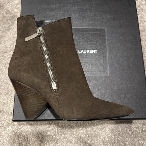 ✨SAINT LAURENT Niki Ankle Boots✨beautiful ❤️ - Picture 4 of 9